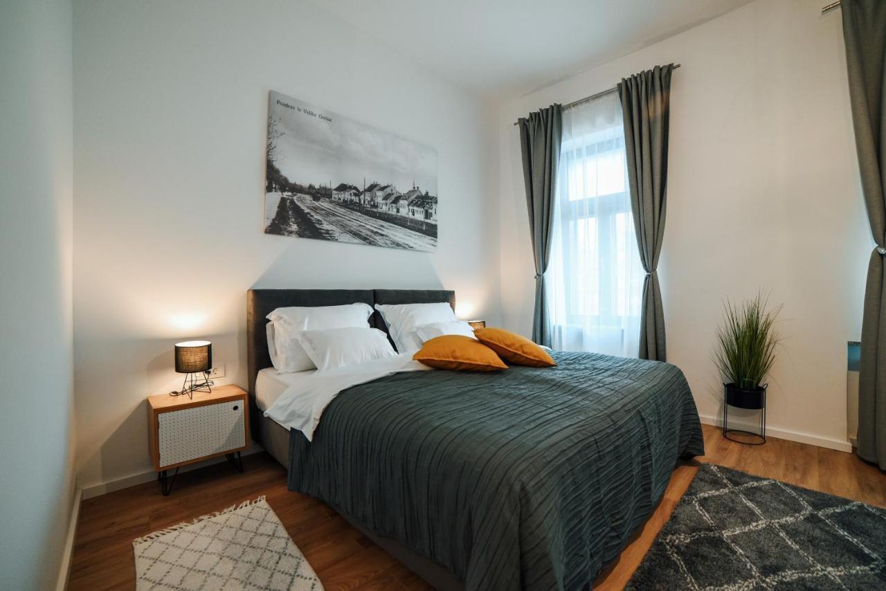 Chop Old House Hotel Velika Gorica Esterno foto
